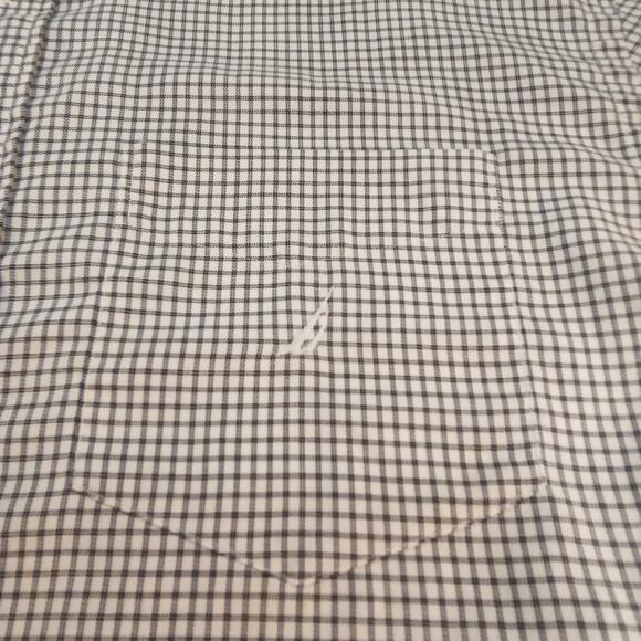 Nautica Men’s XL White Blue Check Button Down Shirt Long Sleeve 100% Cotton - Picture 4 of 7